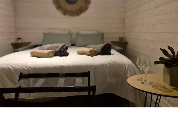 Chalet Sous Les Figuiers Saint-Nazaire-de-Pezan